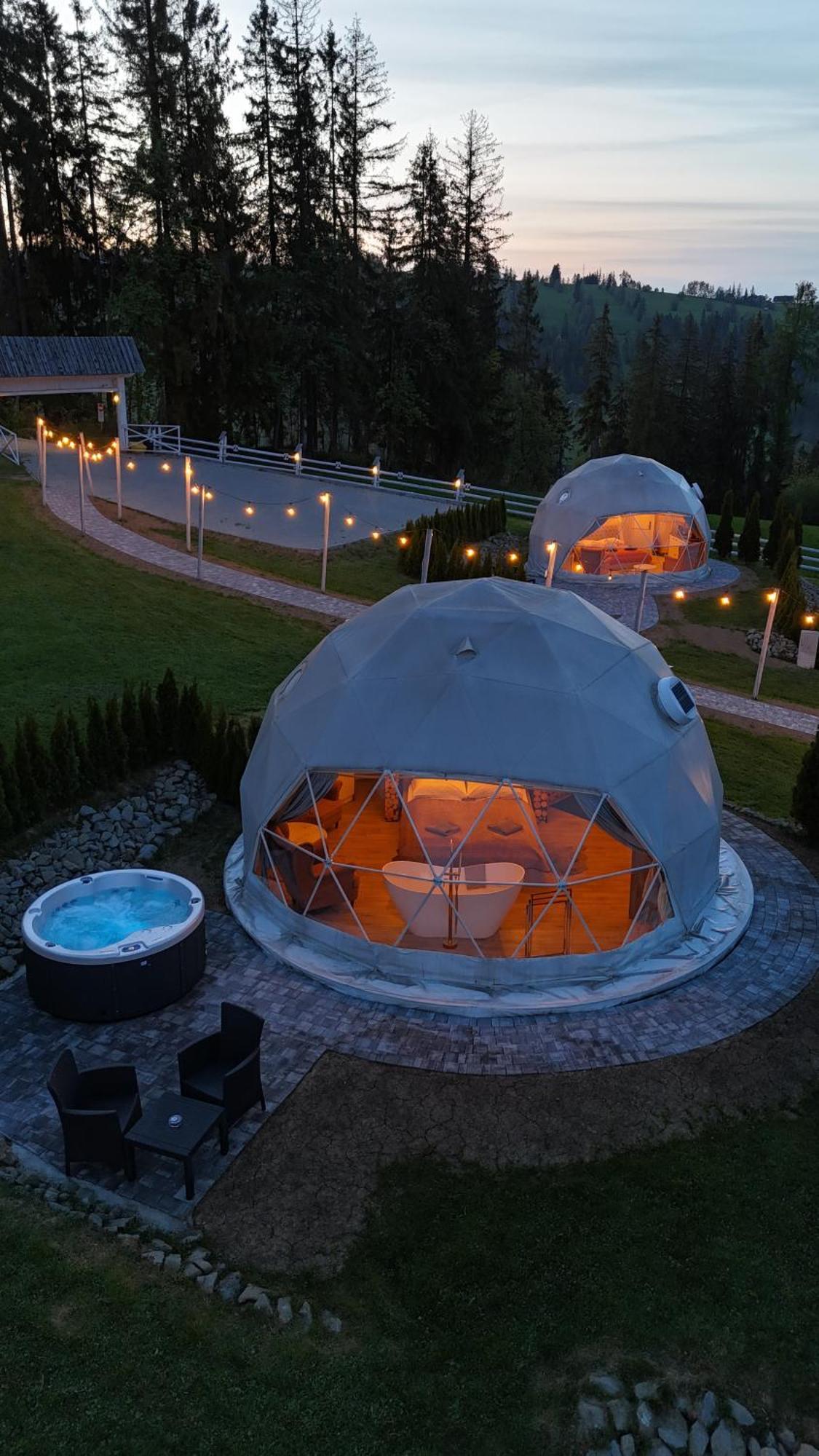 Luxusný stan Mountain Glamp & Jacuzzi *