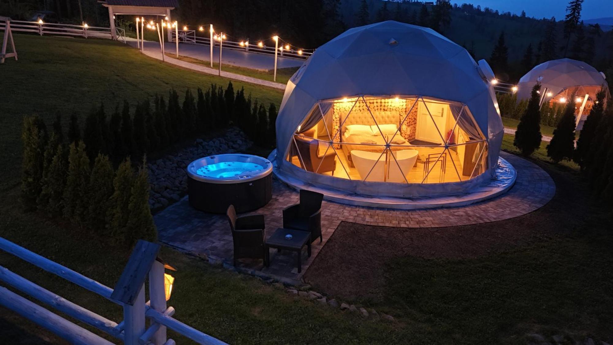 Mountain Glamp & Jacuzzi Luxusný stan
