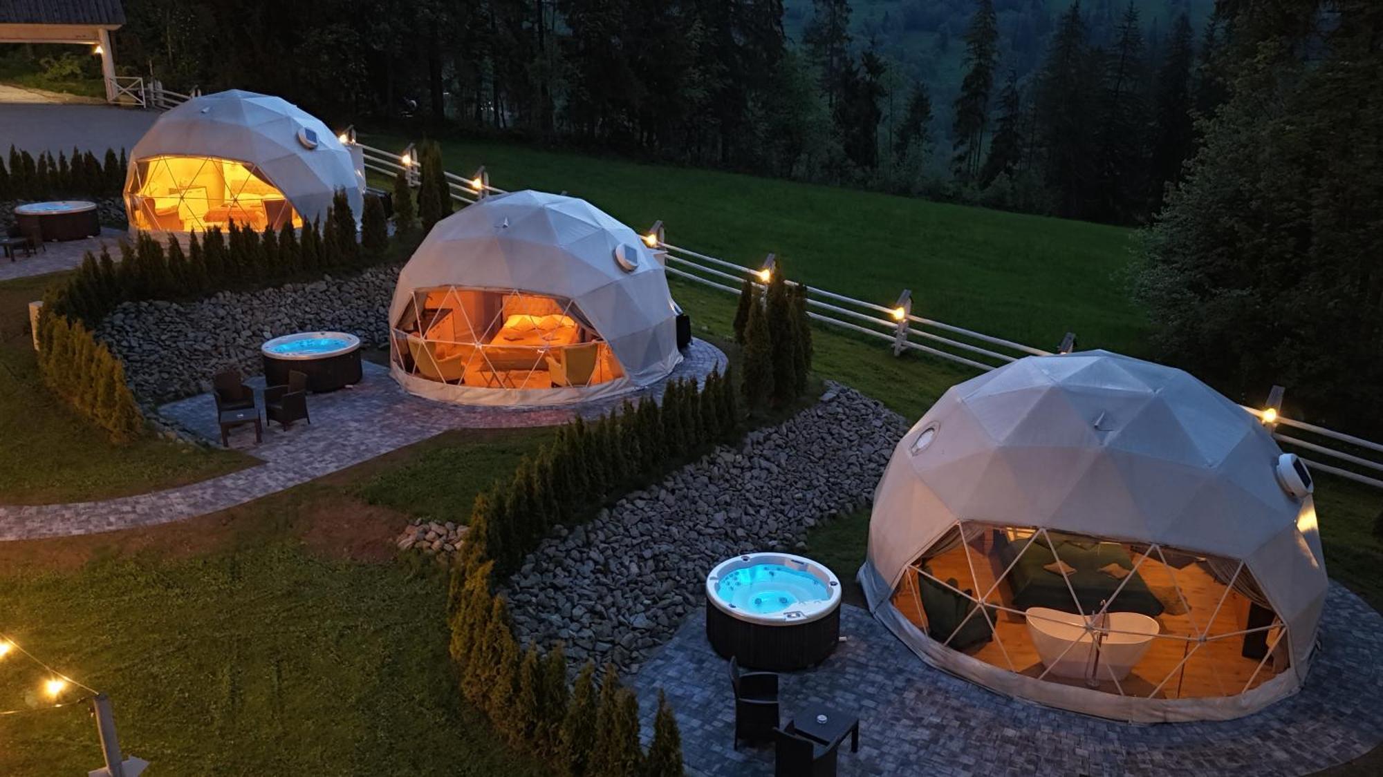 Mountain Glamp & Jacuzzi Luxusný stan *