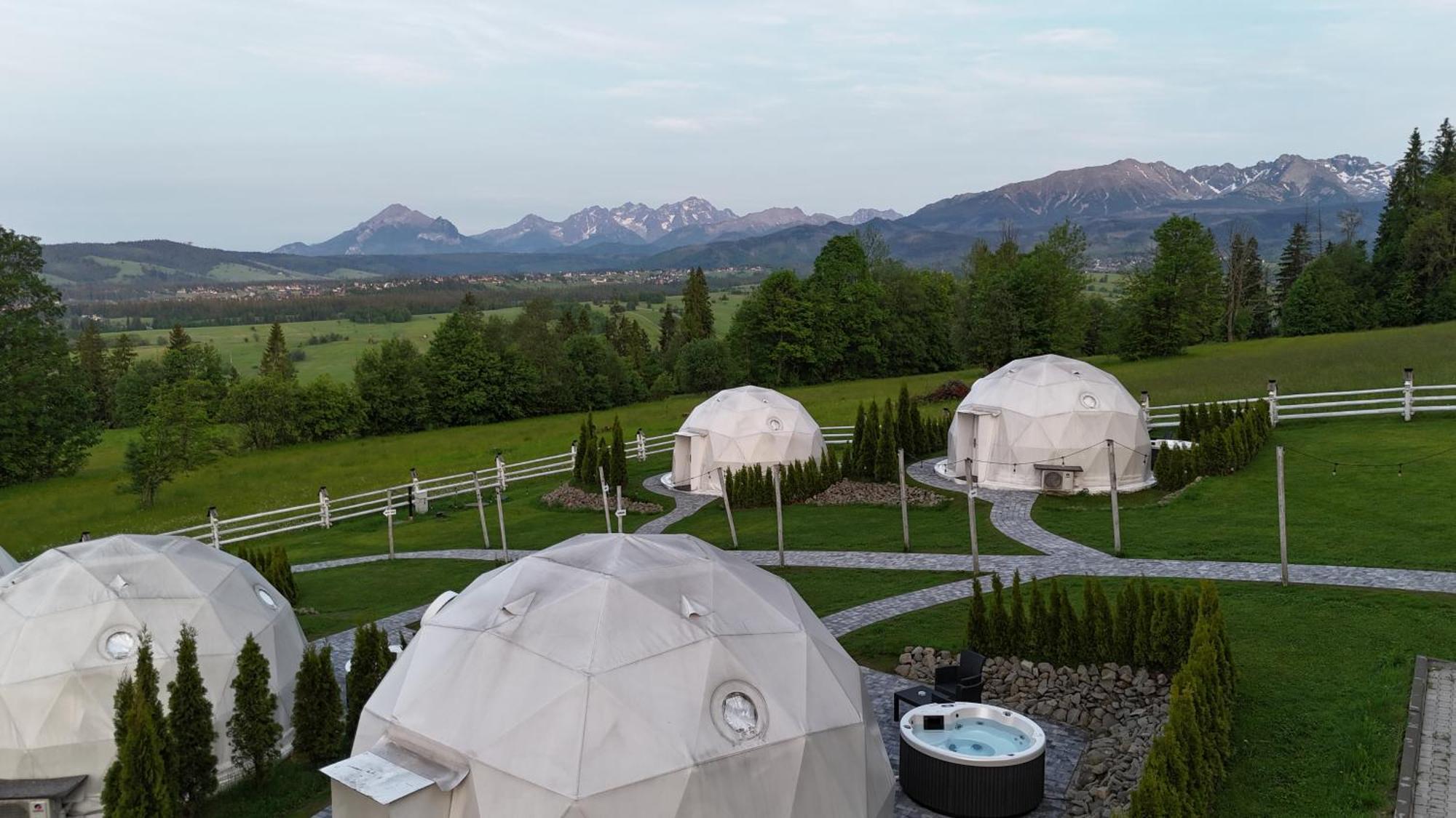 Mountain Glamp & Jacuzzi *